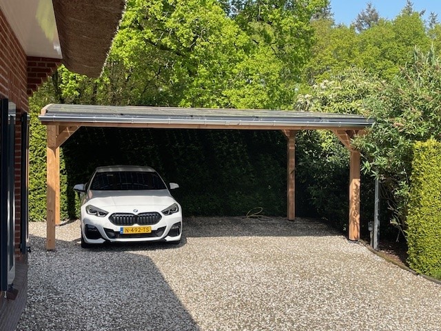 Houten Solar carport met 2 parkeerplekken